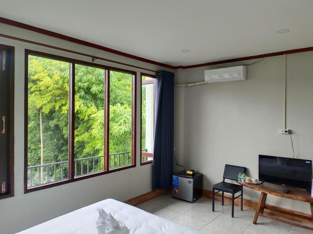 Vang Vieng Champa Hotel Buitenkant foto