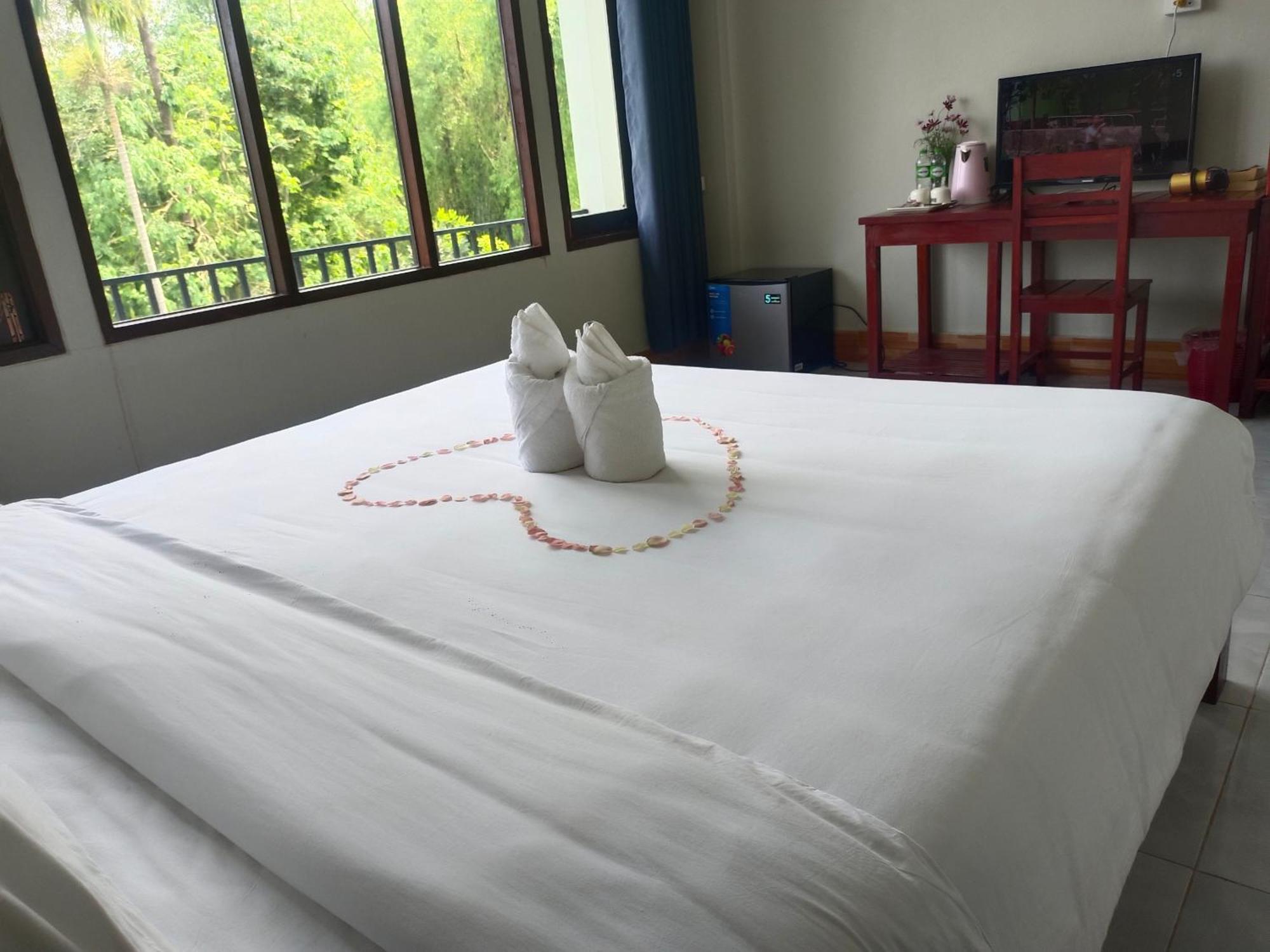 Vang Vieng Champa Hotel Buitenkant foto