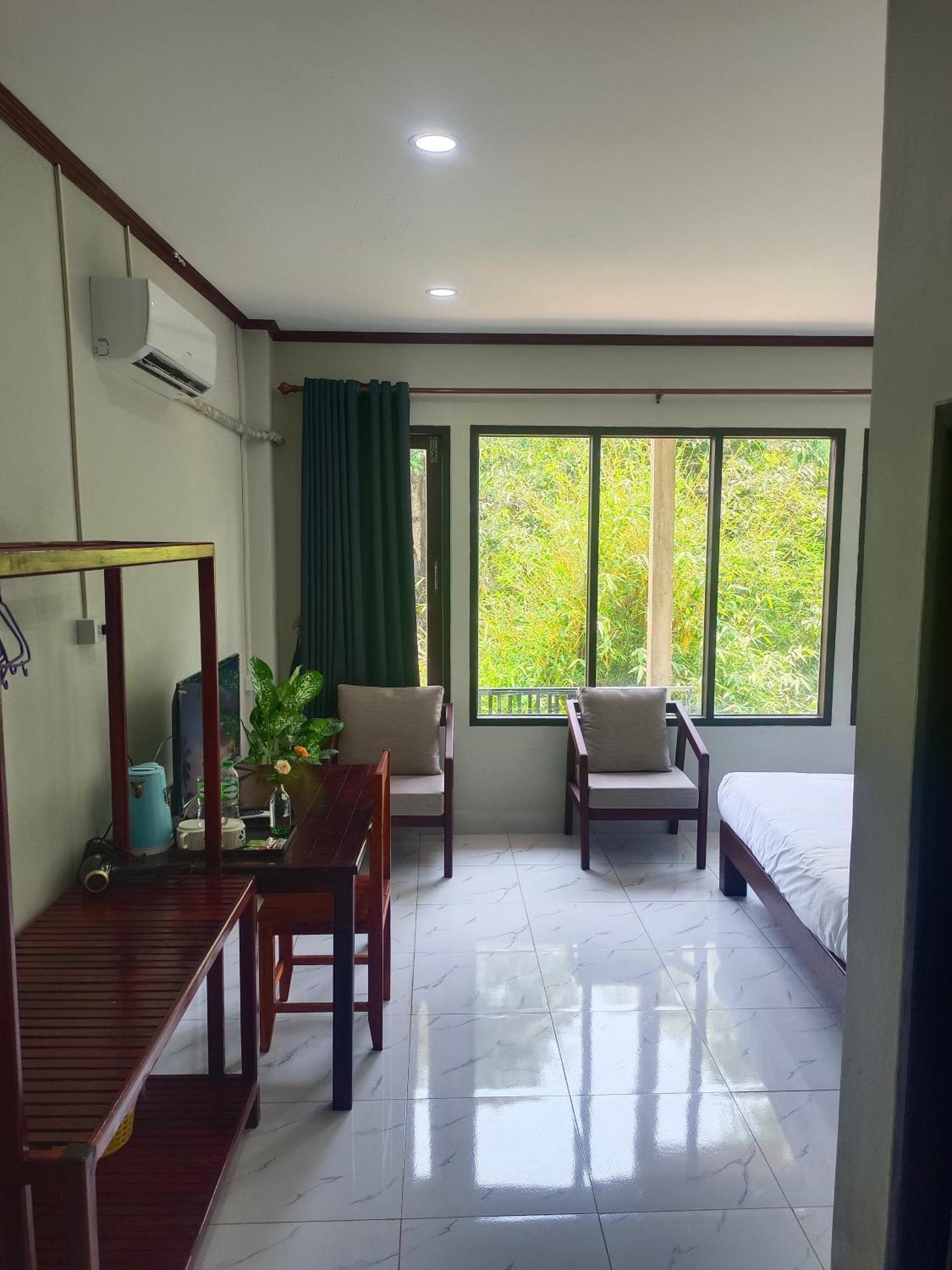 Vang Vieng Champa Hotel Buitenkant foto