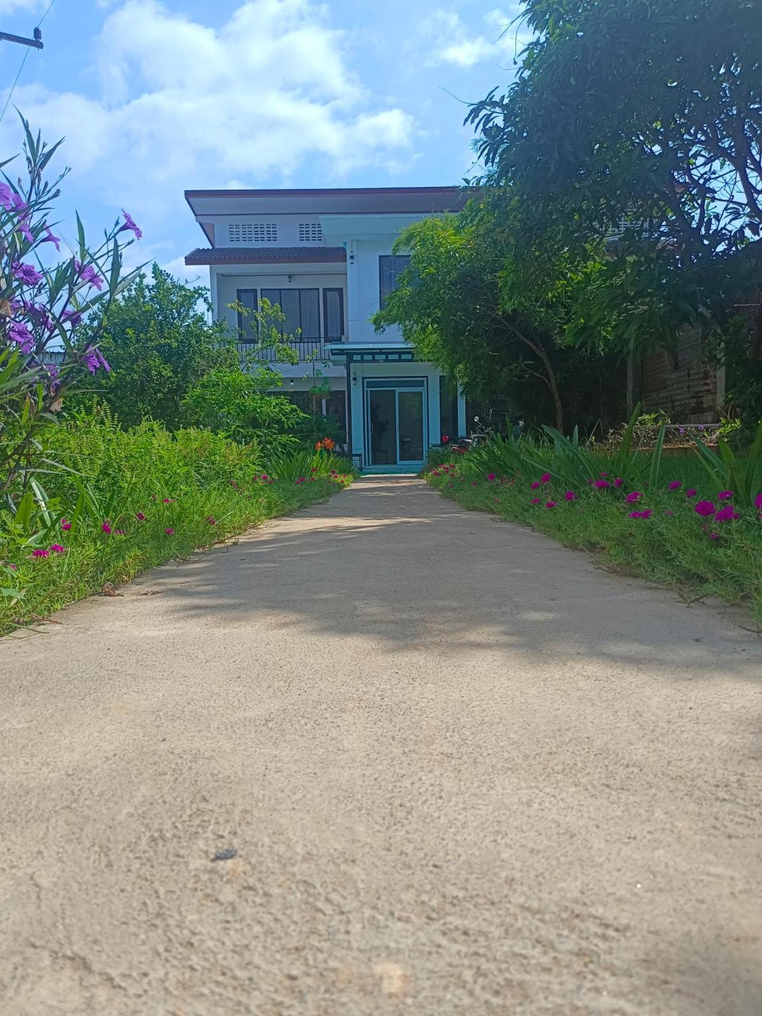 Vang Vieng Champa Hotel Buitenkant foto