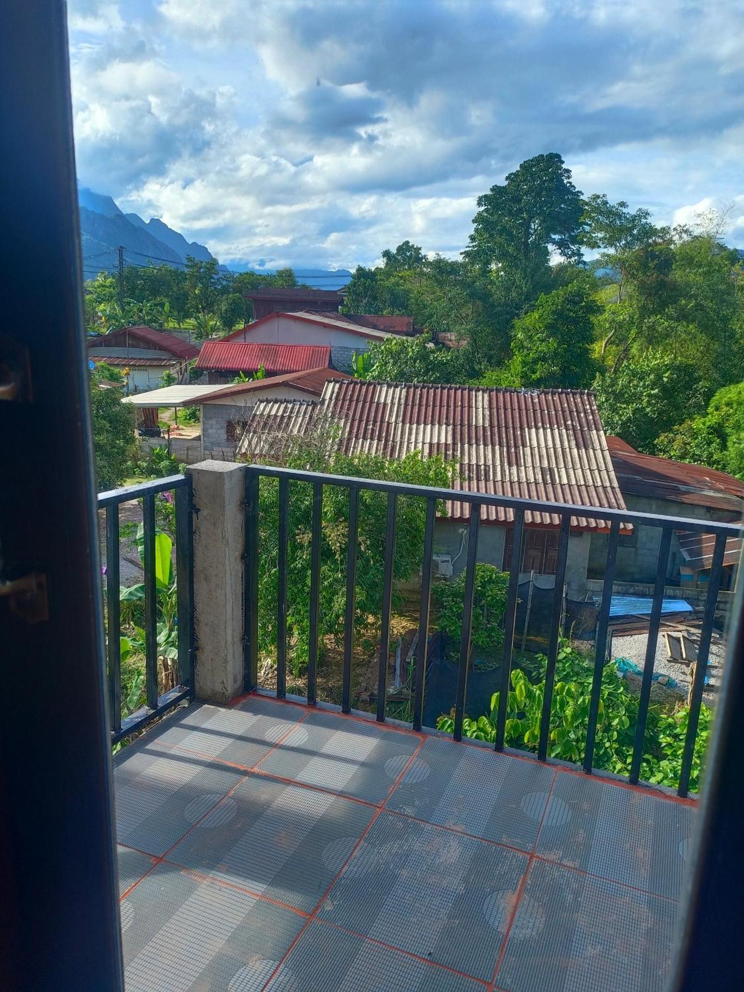 Vang Vieng Champa Hotel Buitenkant foto