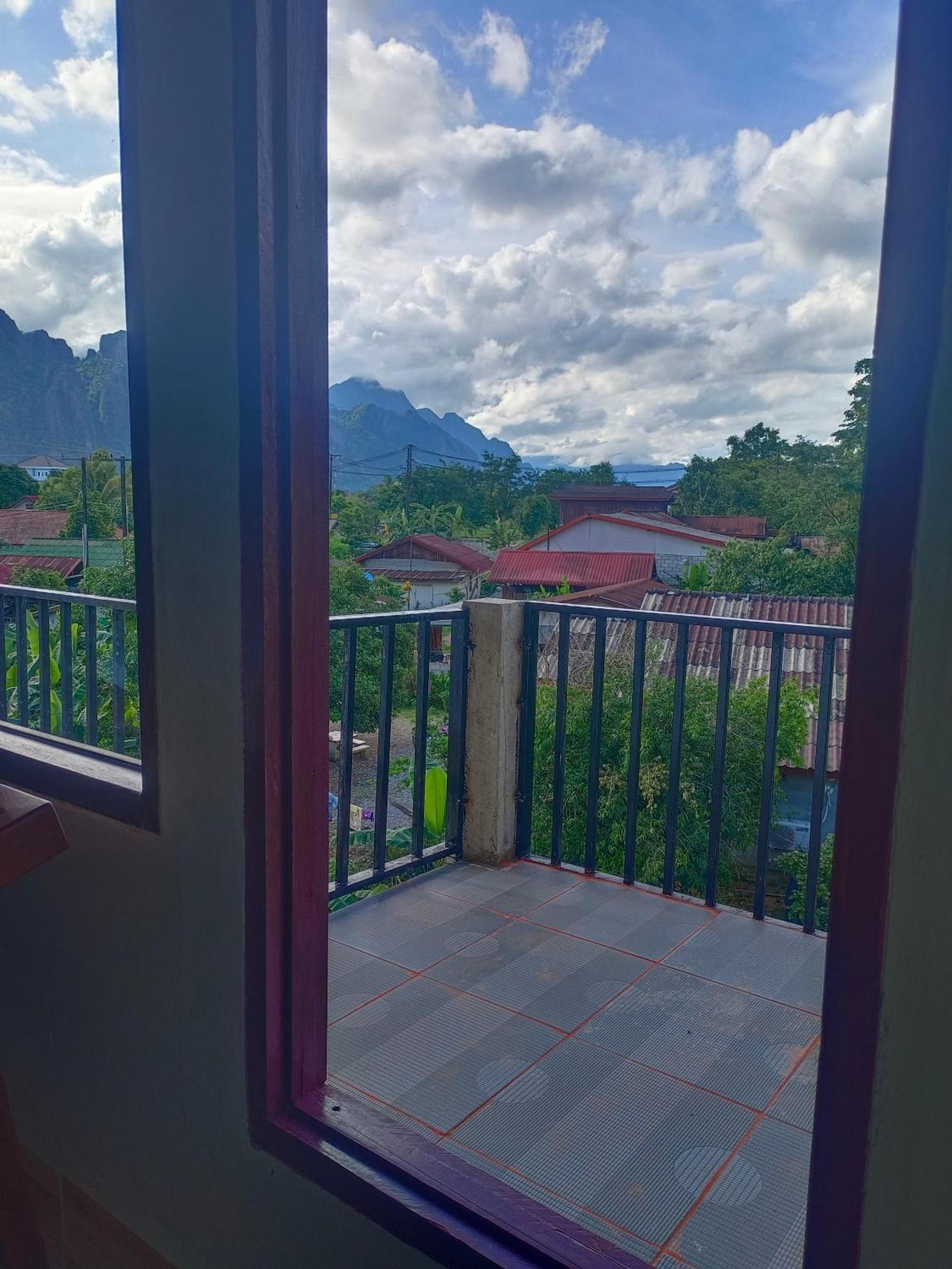 Vang Vieng Champa Hotel Buitenkant foto